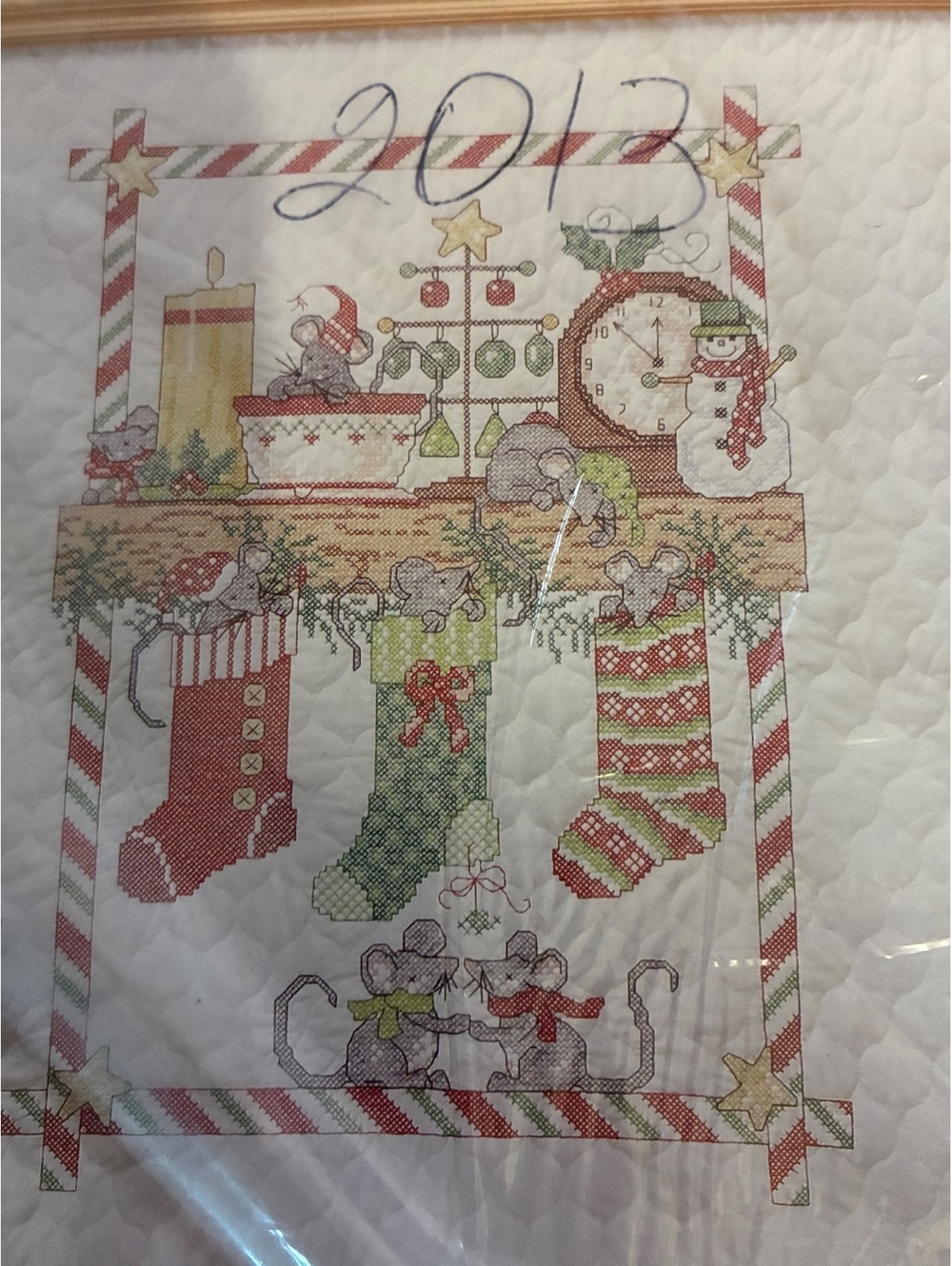 Herrschners Mantel Mischief Lap Quilt Kit 34 x 43